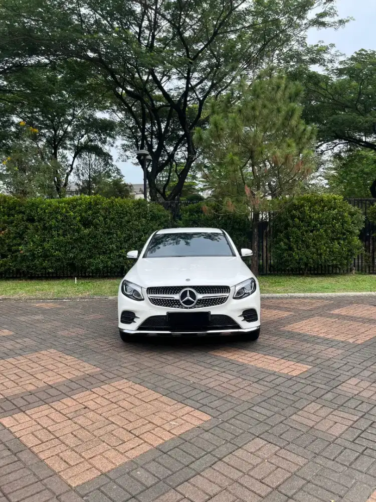 Mercedes Benz GLC 300 AMG COUPE 2020