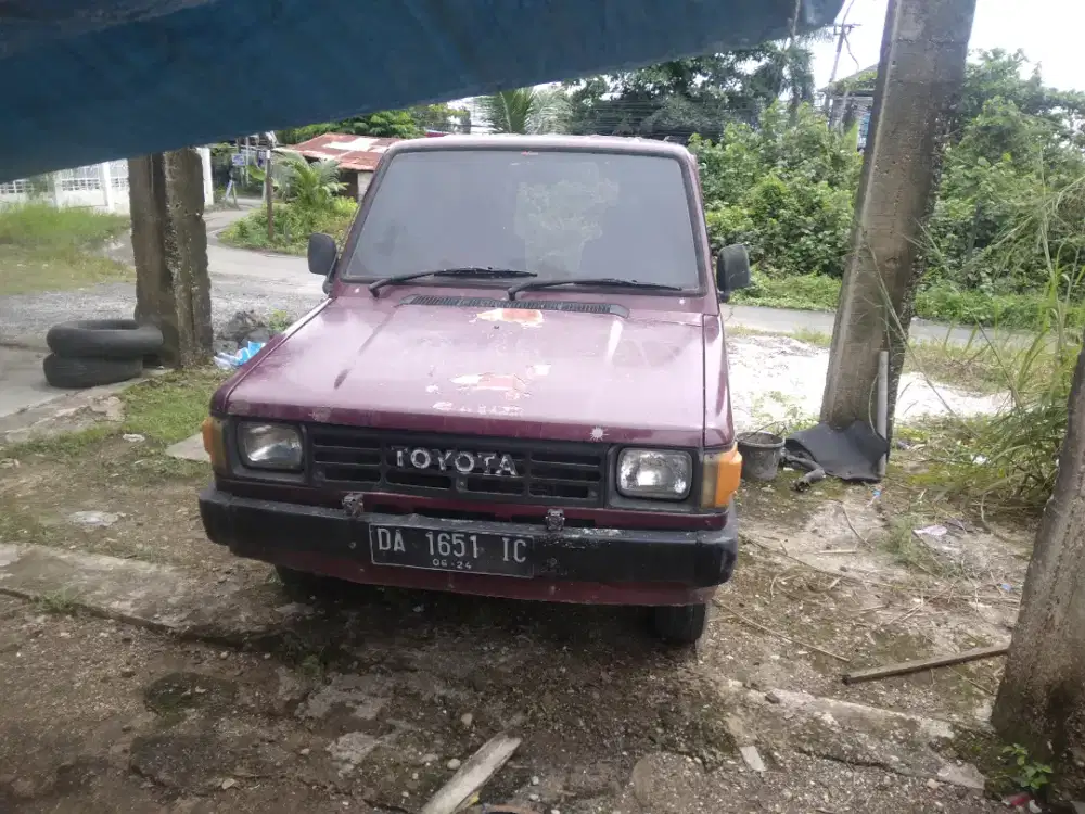 Kijang Super Tahun 1992