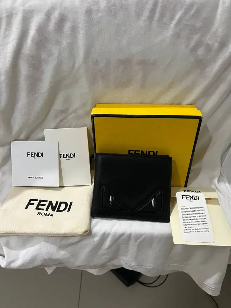 Fendi Monster Logo Wallet hadiah ultah