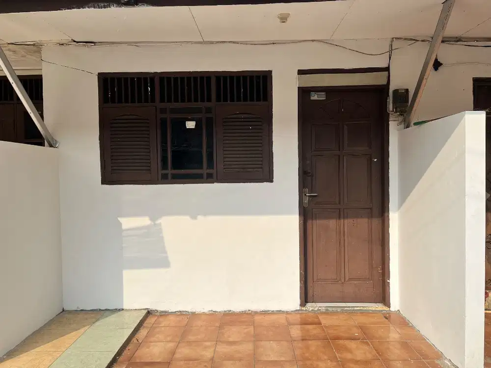 KONTRAKKAN/SEWA RUMAH MURAH JAKSEL