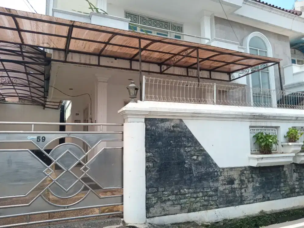 Rumah DiSewakan Strategis Ragunan