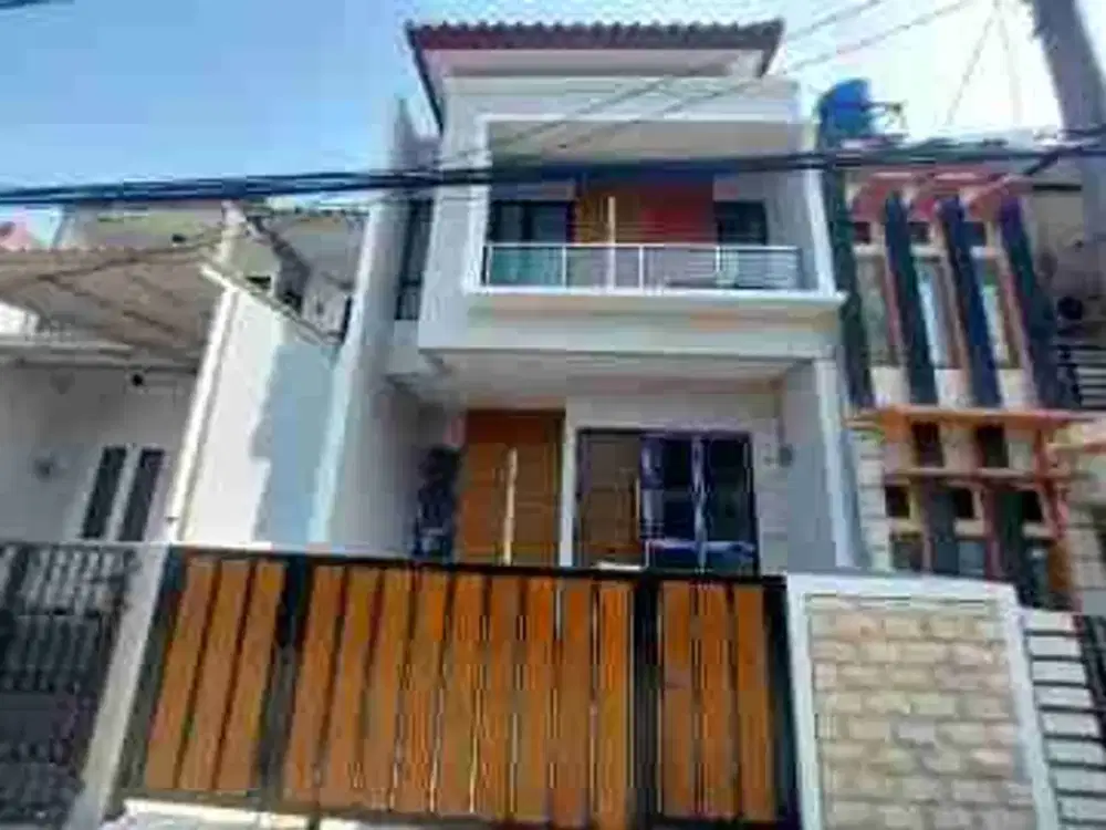 Rumah Berkwalitas Design Trendy Kranji - Bintara