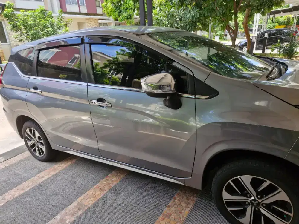 XPANDER ULTIMATE 2019 AT TANGAN PERTAMA