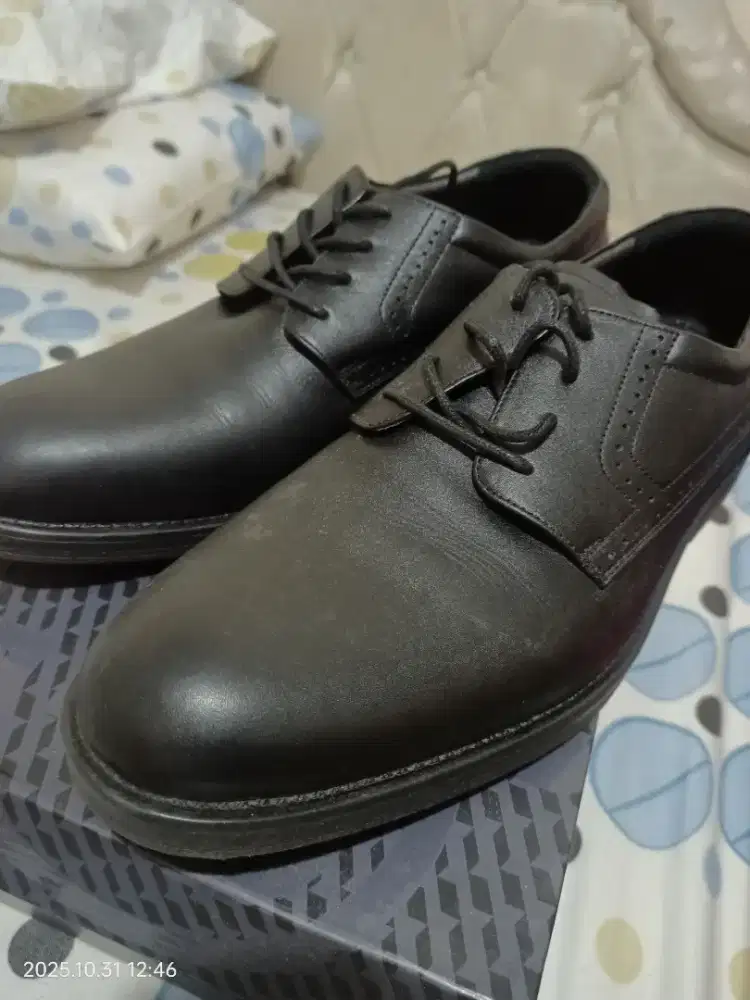 Sepatu Pantofel Pria