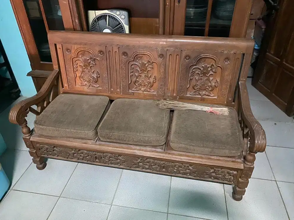 Jual kursi ruang tamu