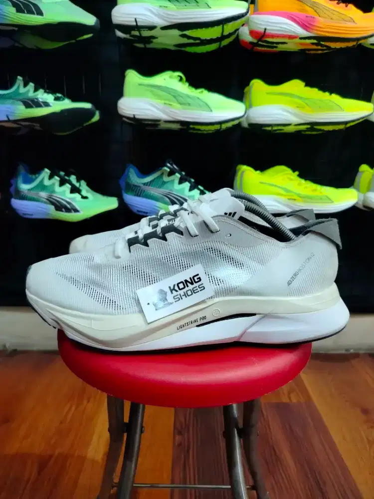 SEPATU ADIZERO BOSTON 12 CLOUD WHITE