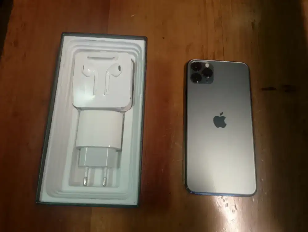 Iphone 11 pro max 256gb baru pasti nyenyak