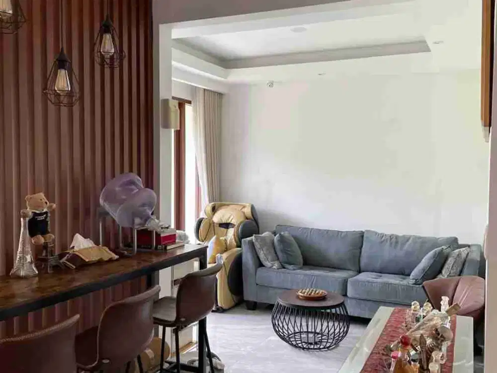 Rumah Mewah Hook Luas 190 di Kebayoran Bintaro sektor 7 siap huni 0144