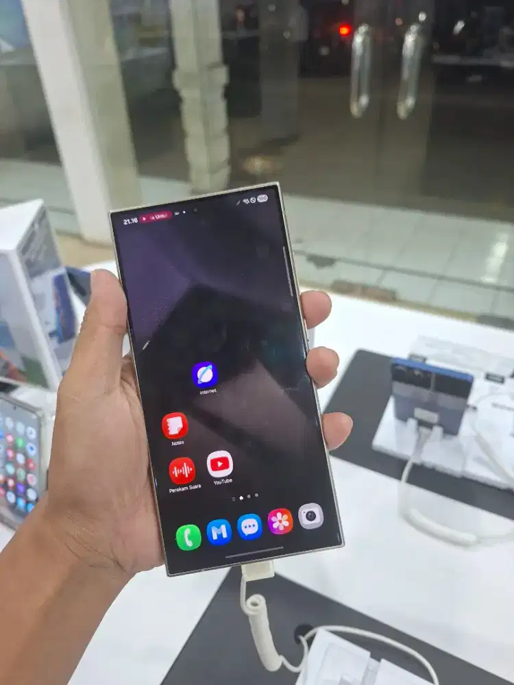 Samsung galaxy s24 ultra bisa tukar tambah,cash,dan cicilan