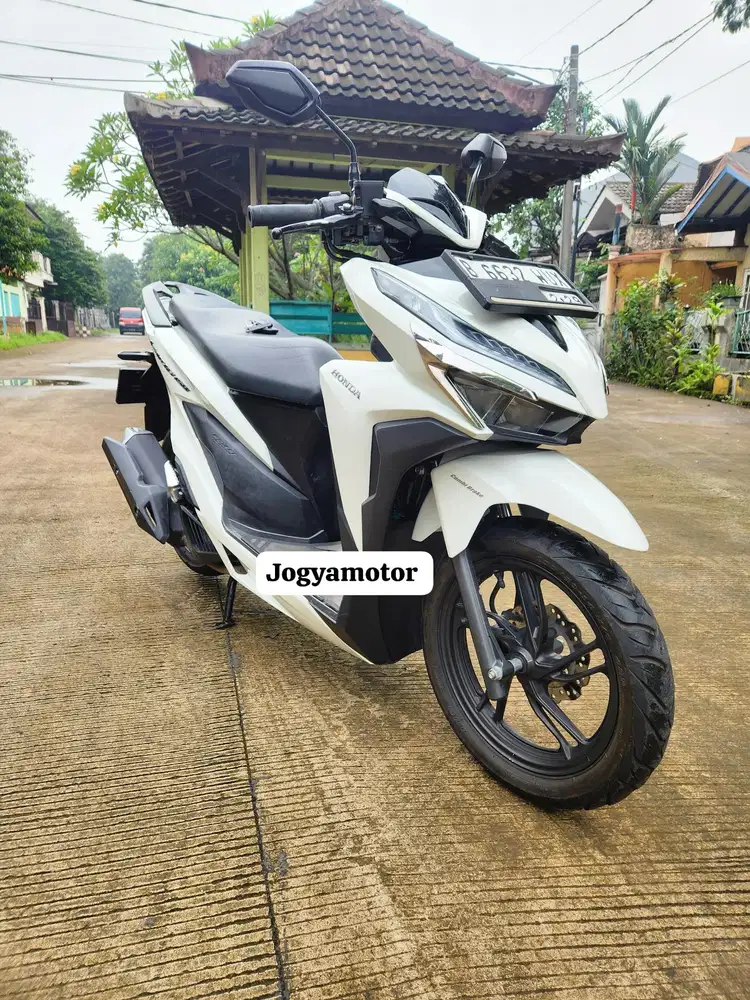 Honda Vario 150 cc tahun 2019 cash // credit