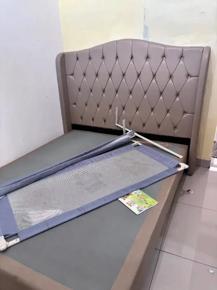 Dipan Kasur Comforta