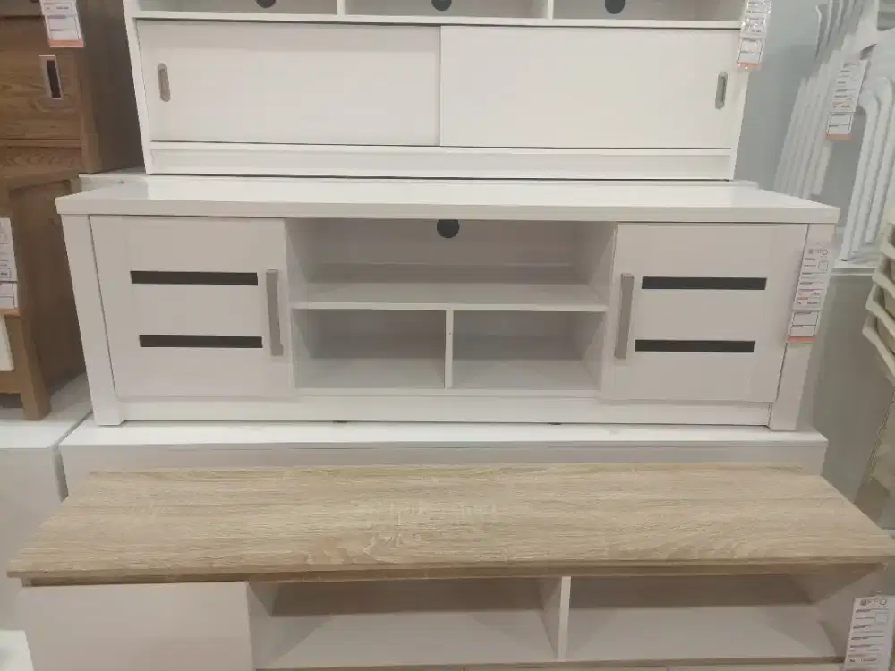 Audio Video Rack MH 1118M White