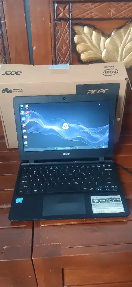NEETBOOK ACER ASPIRE ES 11