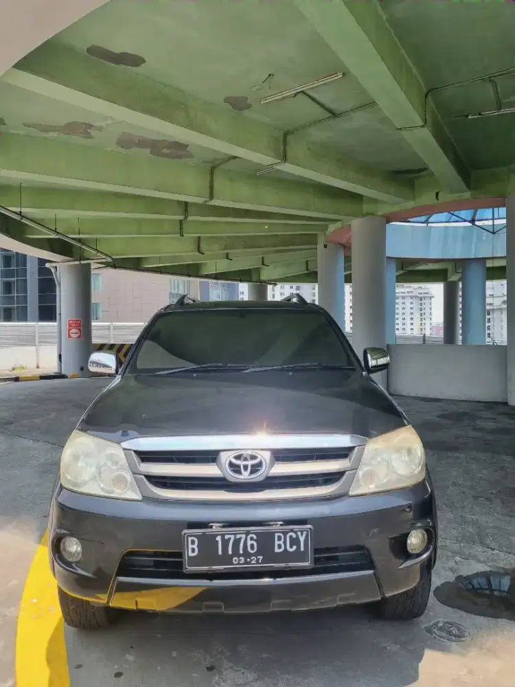 Toyota Fortuner 2.7 Lux Thn 2006 Bensin Hitam Good Condition