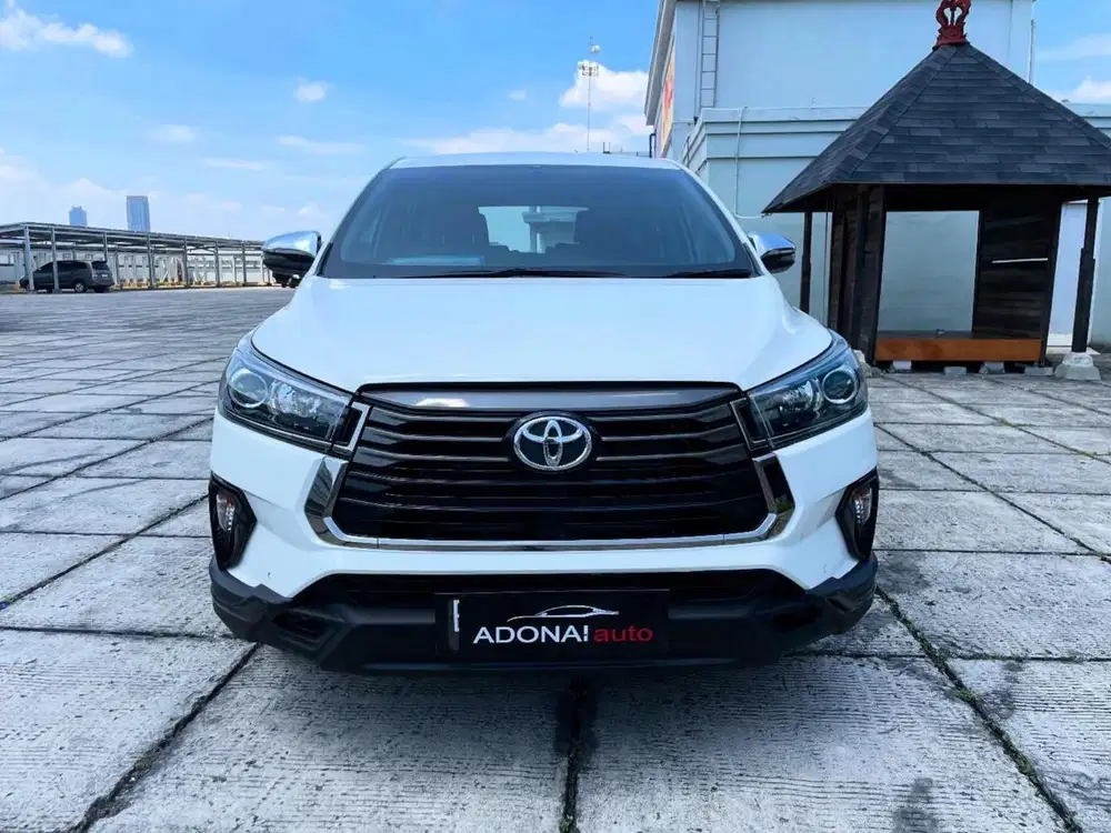 TOYOTA INNOVA VENTURER 2.4 AT MATIC 2021
