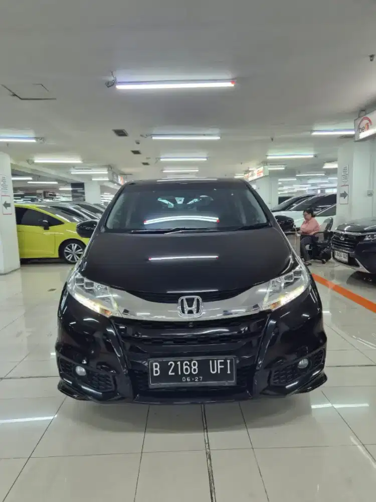 Honda odyssey prestige 2017 hitam apik istimewa!