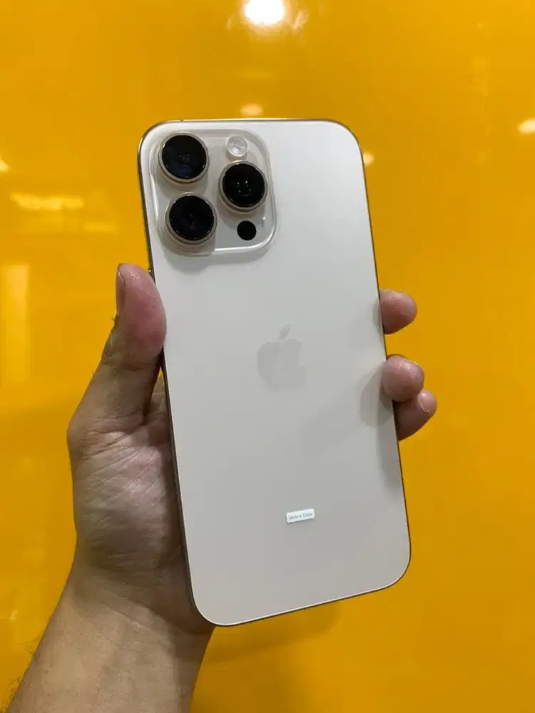 Second iPhone 16 Pro Max Desert 256GB On ibox