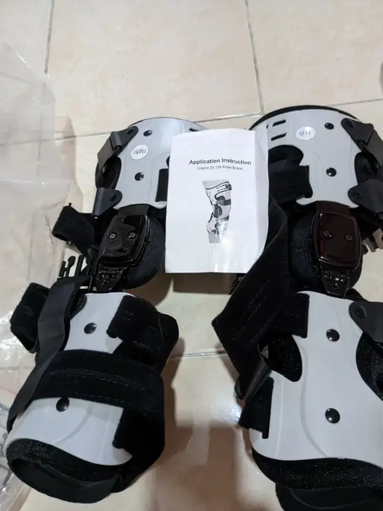 knee brace kanan dan kiri