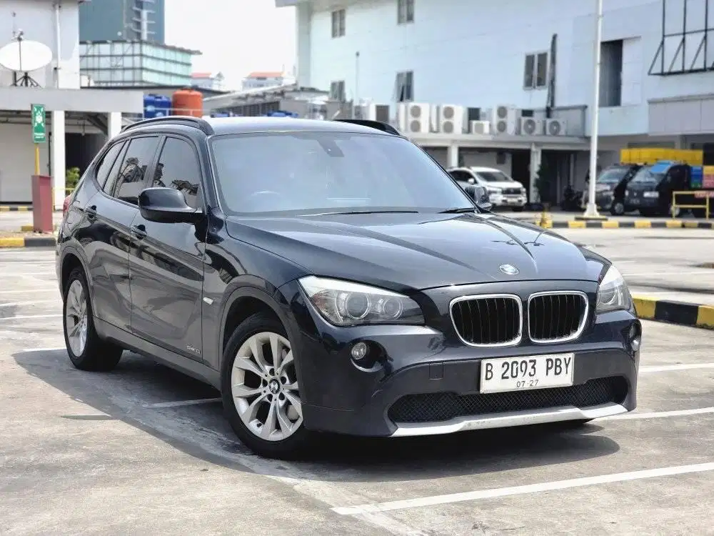 BMW X1 sDrive18i 2012