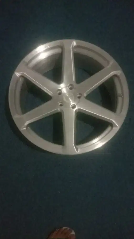 For sale velg mobil merk Facewheel Design - FD103