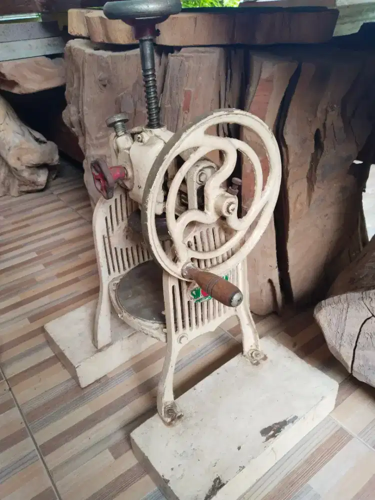 Pajangan lawas antik rare