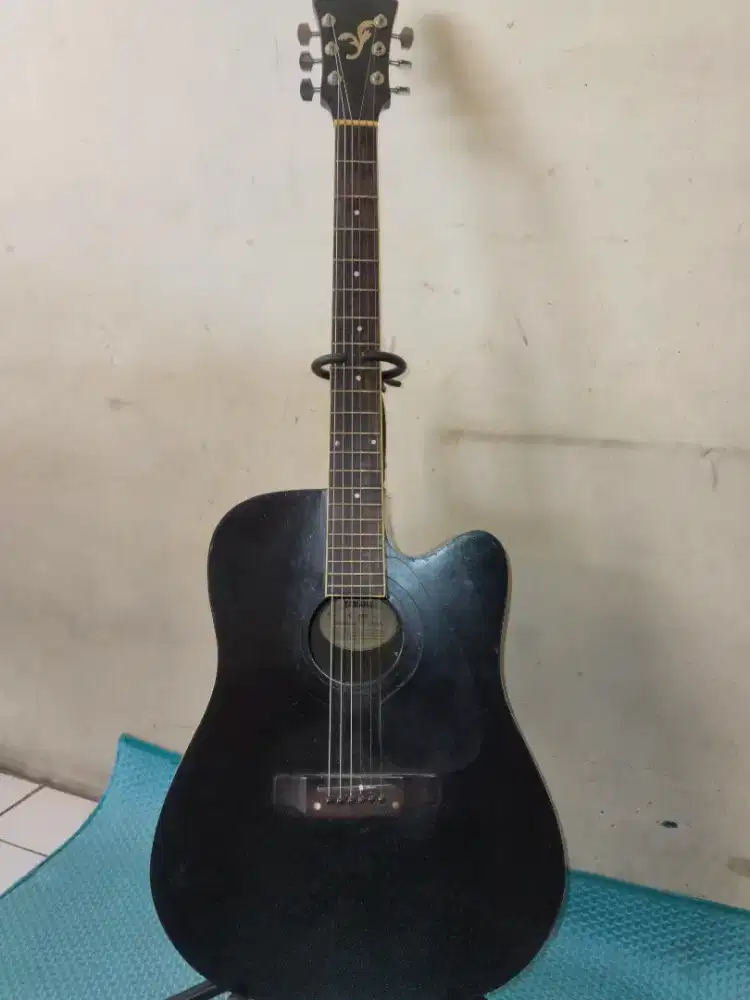 Gitar Yamaha Akustik elektrik