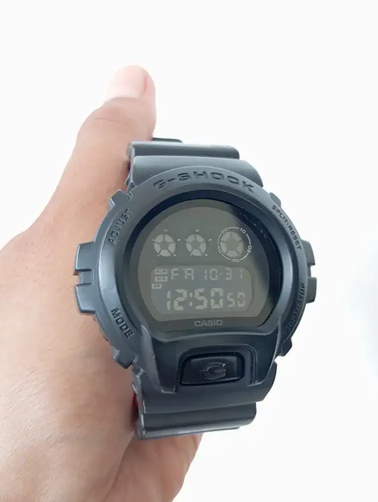 Casio Gshock DW-6900BB