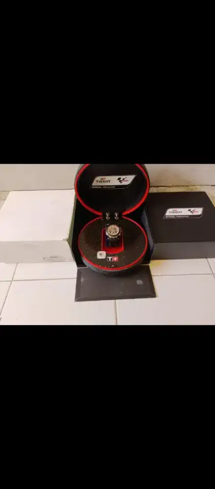 Jual Tissot tace chronograph timekeper limited edition nego halus !!