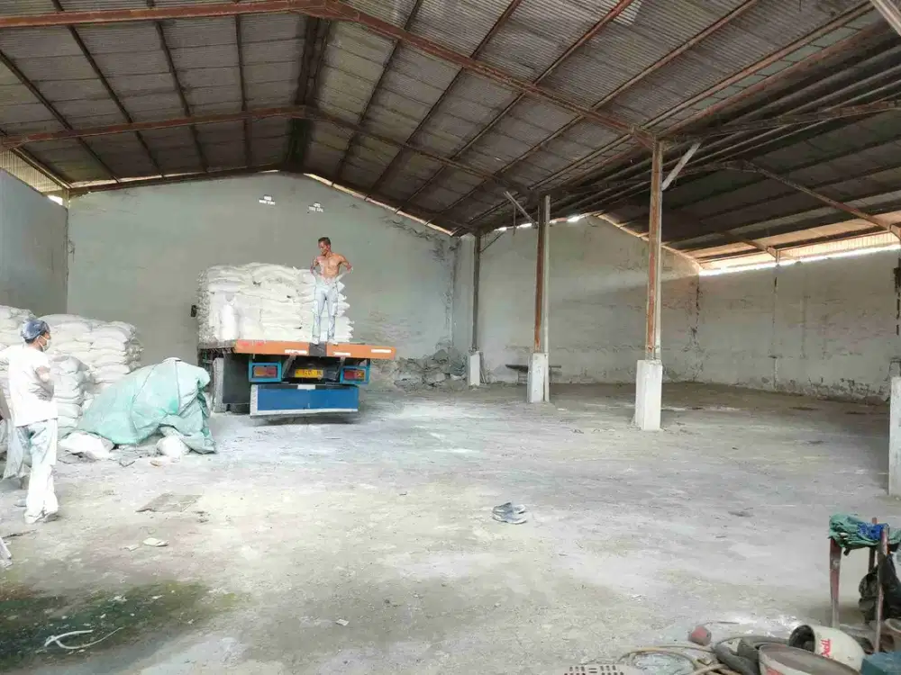 Dijual Gudang Akses Fuso Di Cibolerang