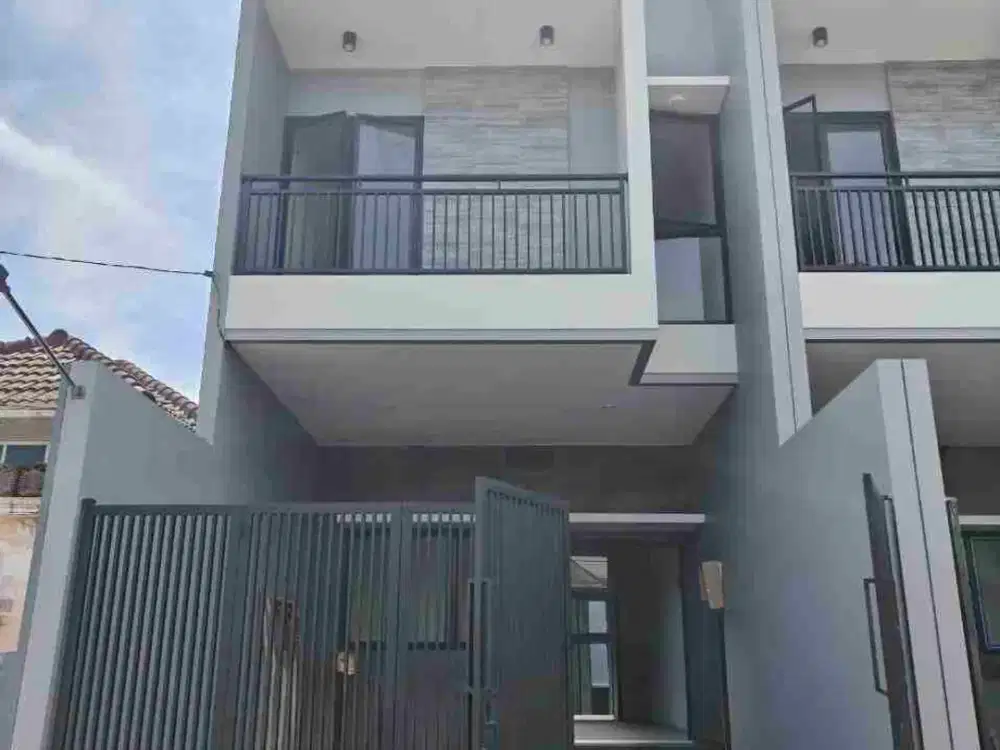 Rumah Nirwana Eksekutif Baru Gress