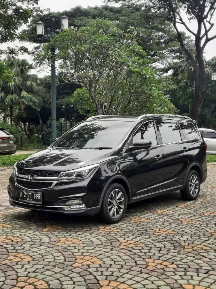 MULUS TERAWAT SIAP PAKAI ! Wuling Cortez 1.5 LT LUX AT 2021 Hitam