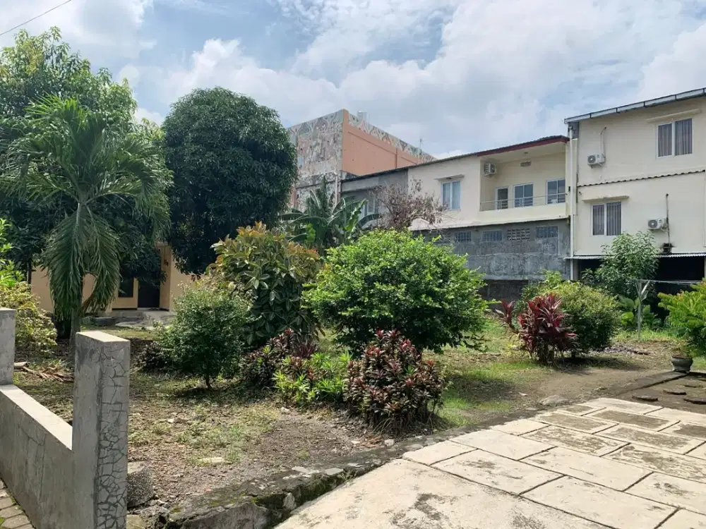 Dijual Murah! Tanah Luas Strategis Dekat Tugu Jogja - Cocok untuk Usaha!