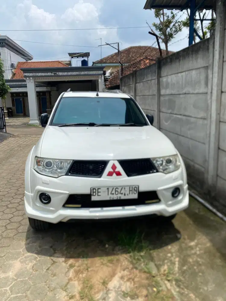 pajero dakar 4x4 limitid 2013 tinggalbpakai