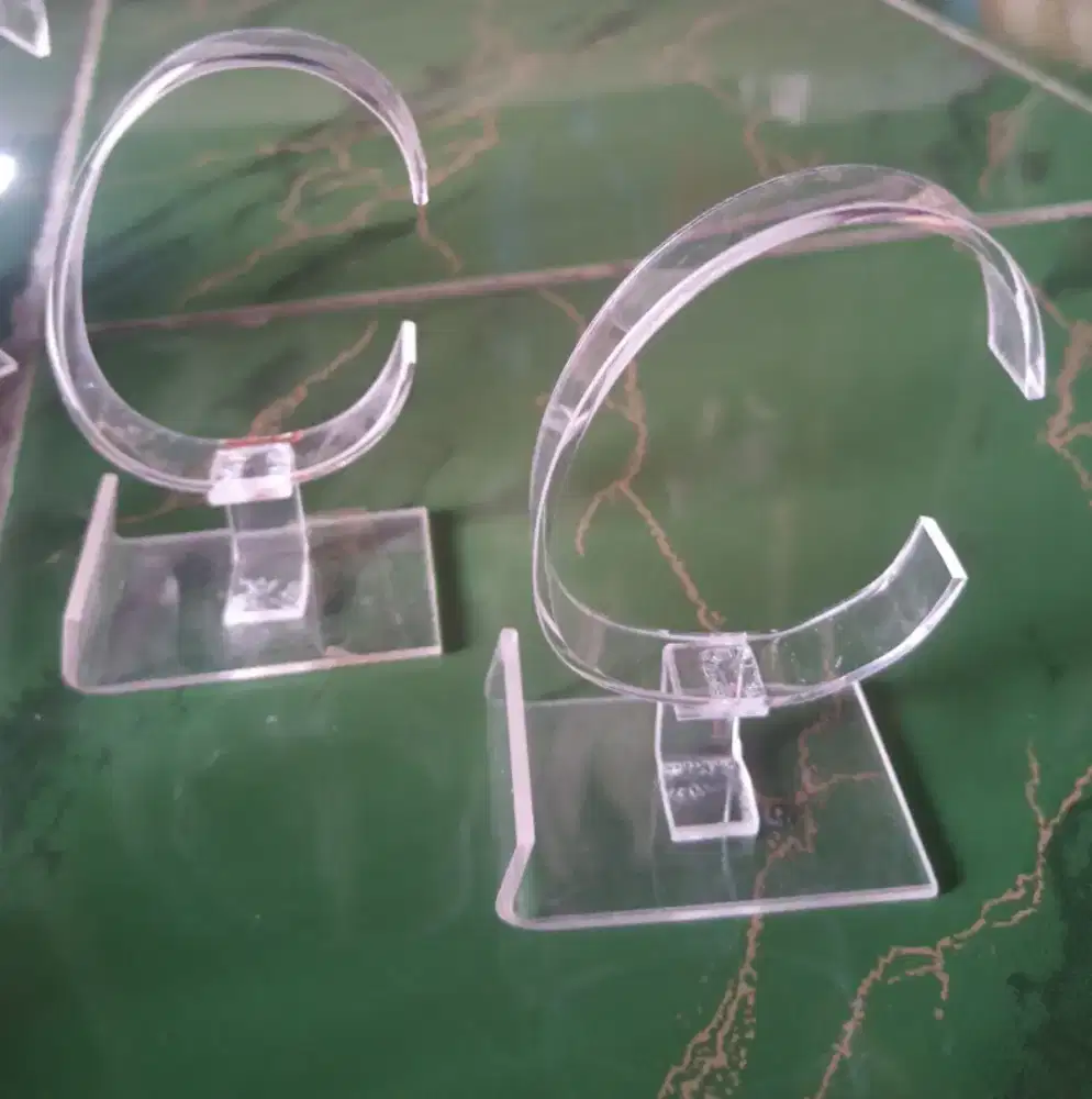 PRELOVED 27 pcs MIKA DISPLAY JAM TANGAN