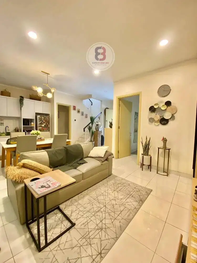 DIJUAL RUMAH CANTIK SEMI FURNISH DI DISCOVERY RESIDENCES BINTARO JAYA