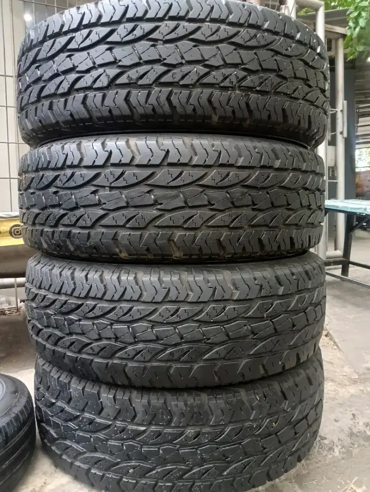 JUAL BAN R16 GT SAVERO AT 245/70/16 SECOND