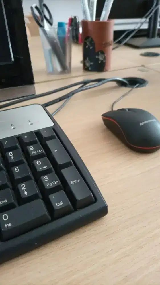 LOKER ADMIN PEREMPUAN MENGINAP BANDUNG