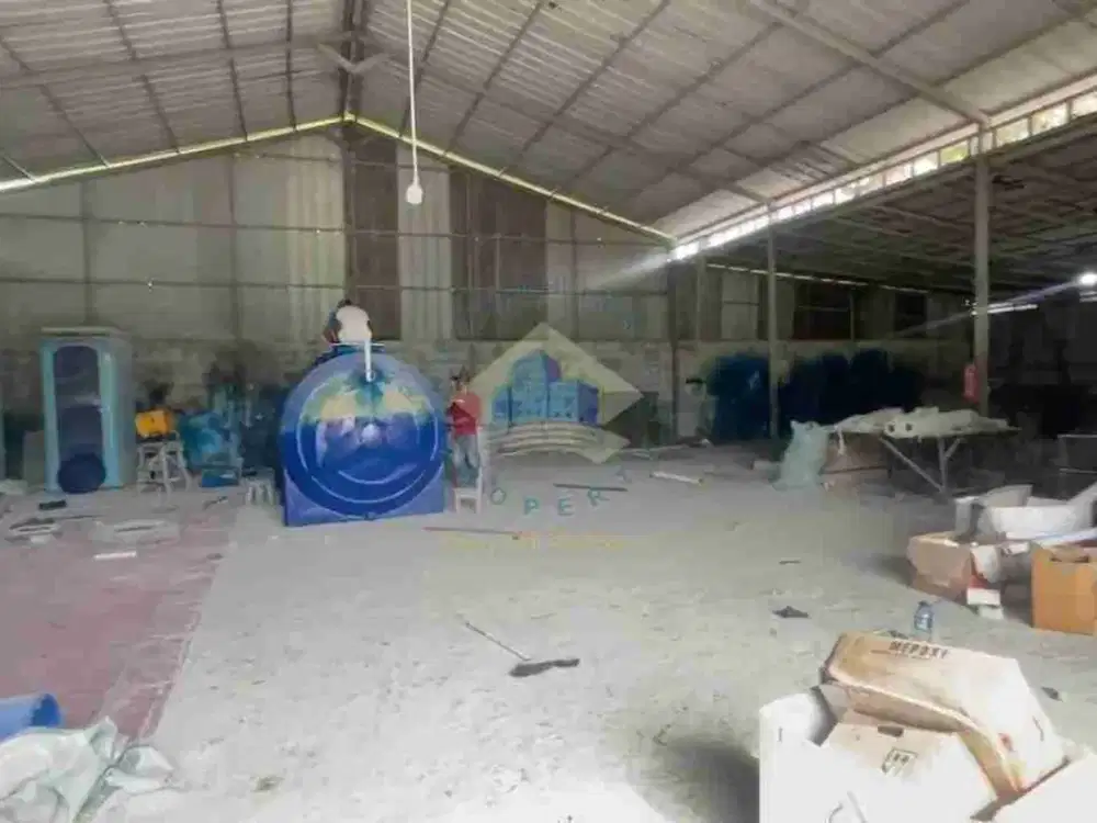 Jual gudang di Pasar Kemis jl ry cadas kukun Tangerang