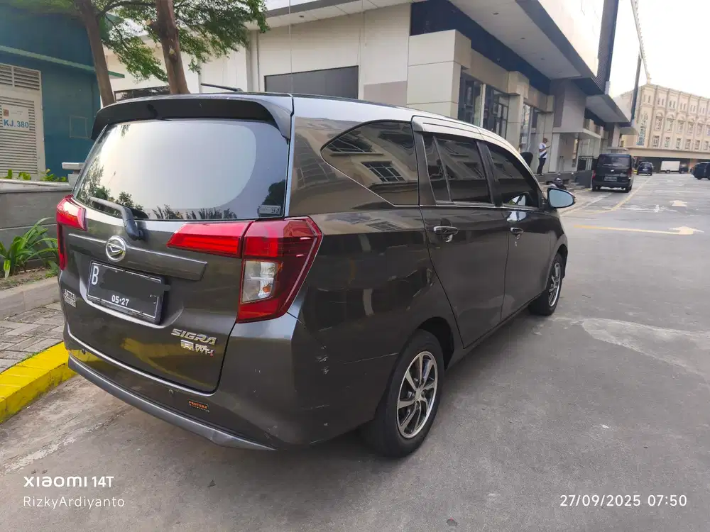 Daihatsu Sigra R 2017 Matic