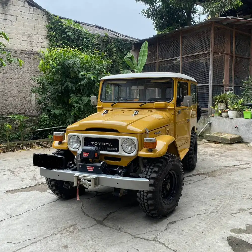 Toyota Hardtop Diesel 2.977 type BJ40 Tahun 1984