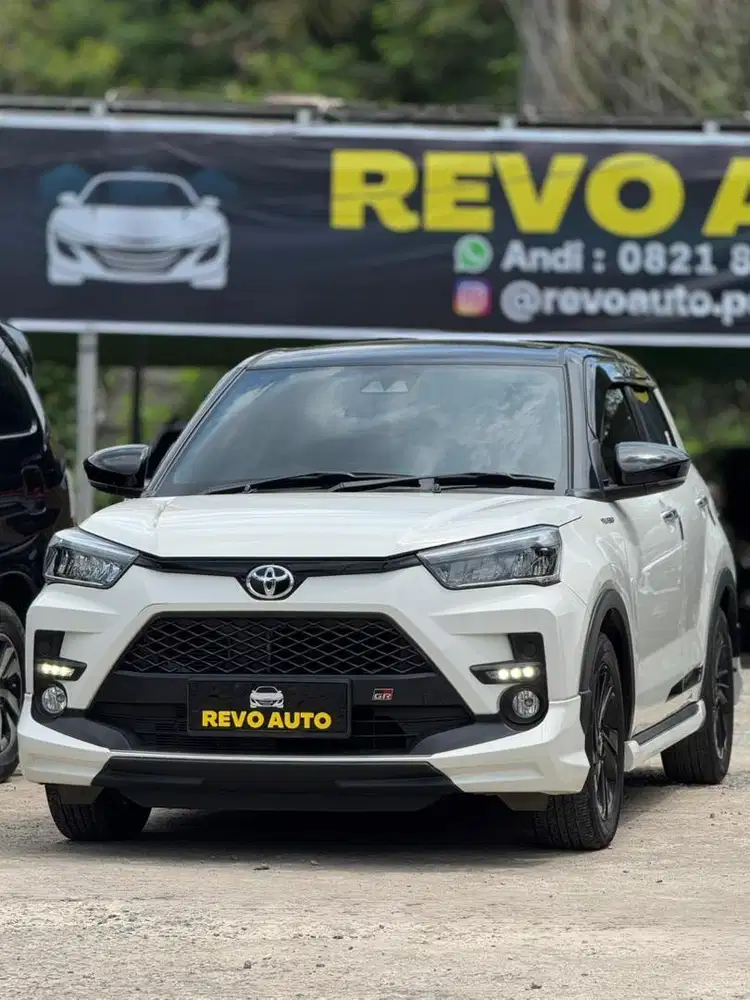 Raize GR TSS Two tone 2022 / 2023 at cvt automatic 1.0 turbo 2021 2024