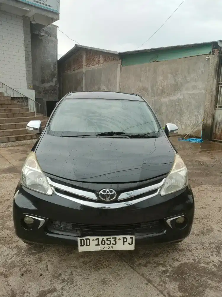 Di Toyota Avanza G dual airbag 2013