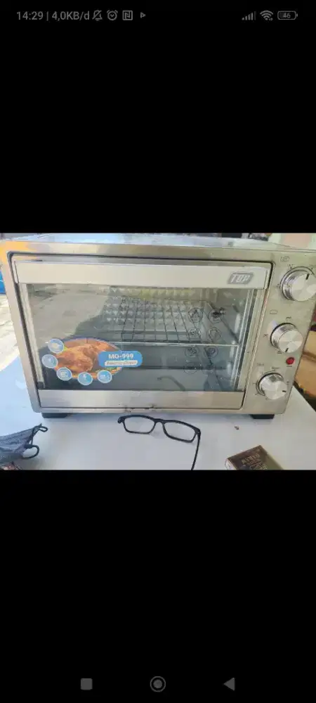 Di jual  cepet oven  merek Mito 999