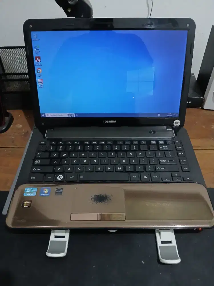 Laptop Toshiba Satelite M840 ,Core i7 Gen 3 ,Vga Amd Radeon ,Ram 8Gb