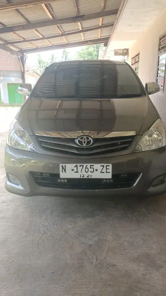 Toyota Kijang Innova 2009 Diesel