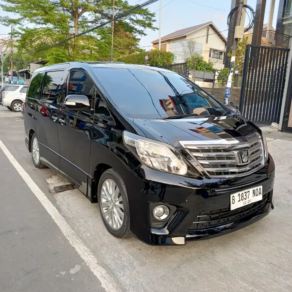 Toyota Alphard Sc Thn 2013