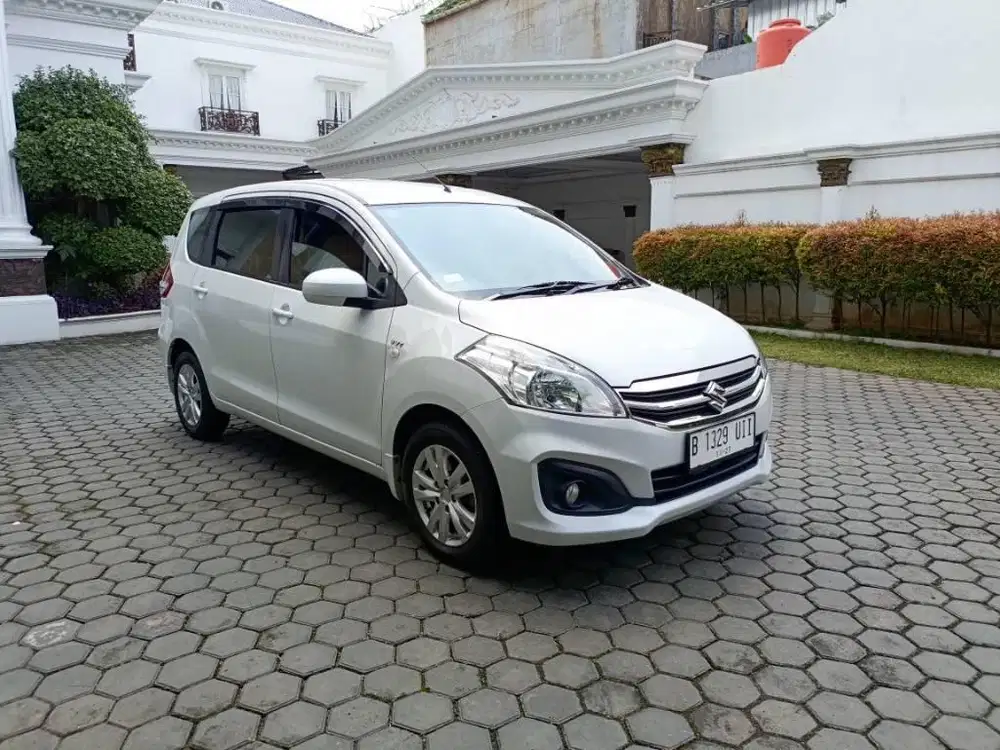 ERTIGA GL MATIC 2016 .TDP 2 JUTA