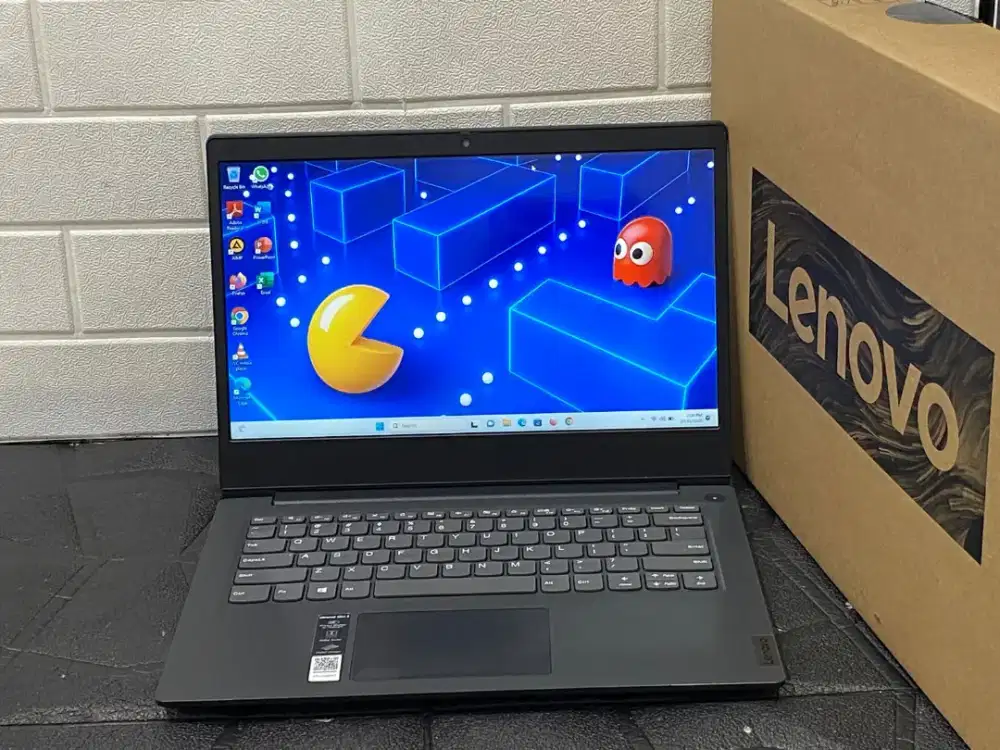 Lenovo Ideapad Slim 3 Processor AMD 3020e /Ram 8GB /SSD 256GB