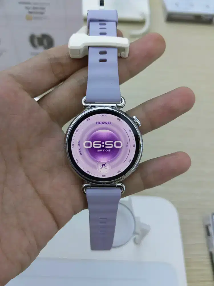 HUAWEI Watch GT 6 41mm White + free Gift HUAWEI FreeBuds 6i