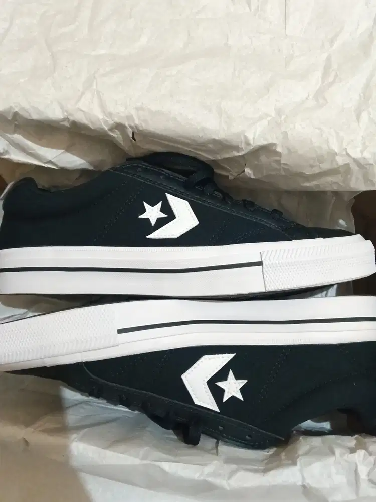 SEPATU CONVERSE (BARU)